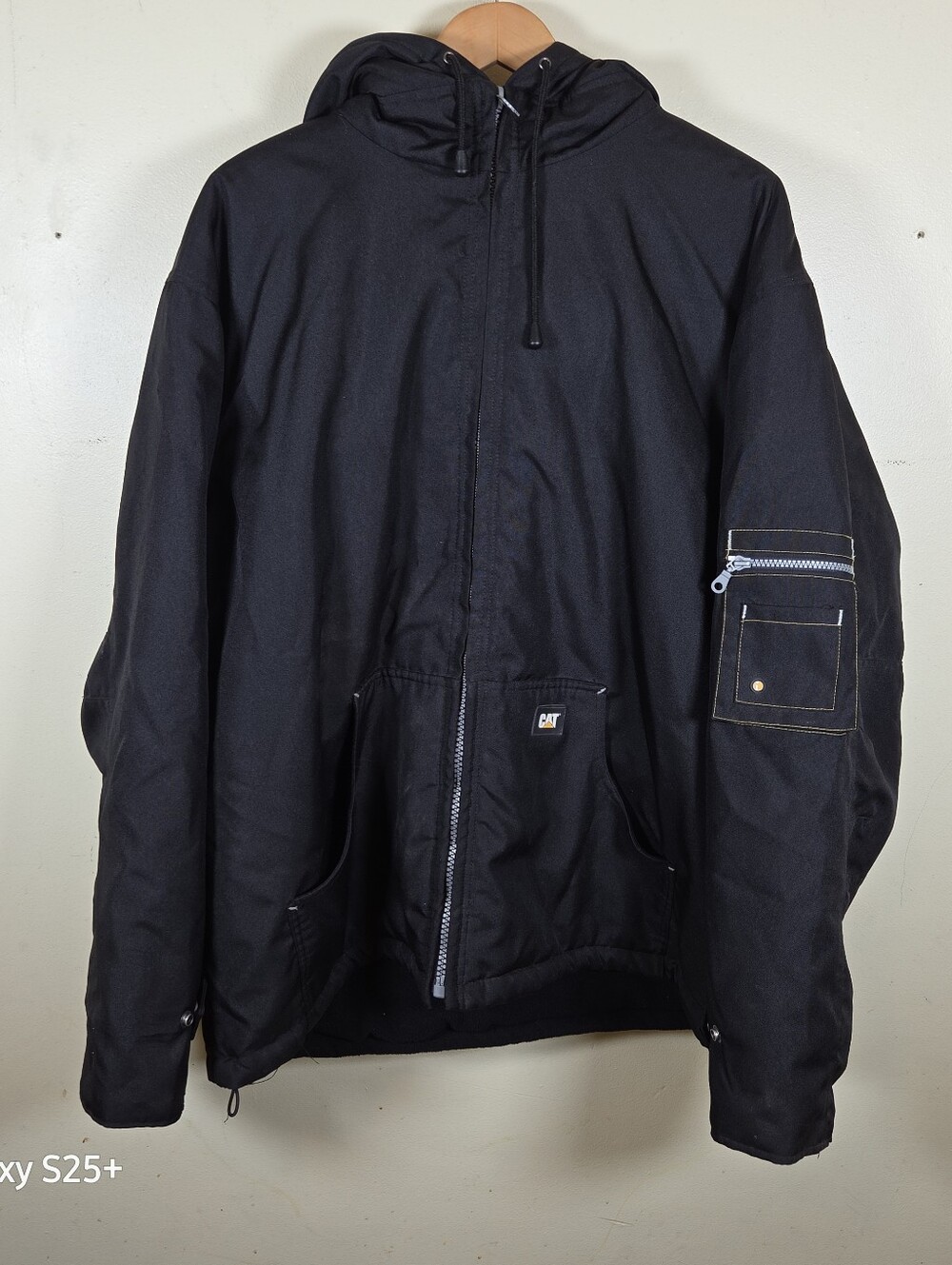 CAT (Caterpillar) branded black, heavyweight workwear Hooded jacket 2XL
